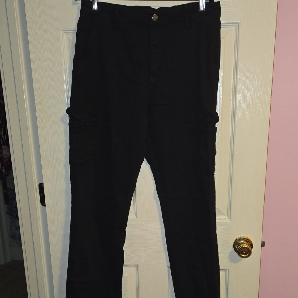 Well Worn Women's Black Straight‎ Leg Pants